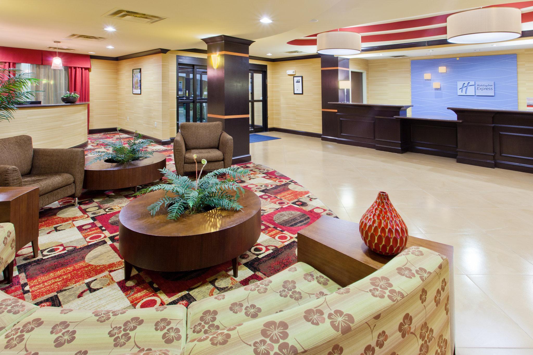 Holiday Inn Express Rome-East By Ihg Exterior photo