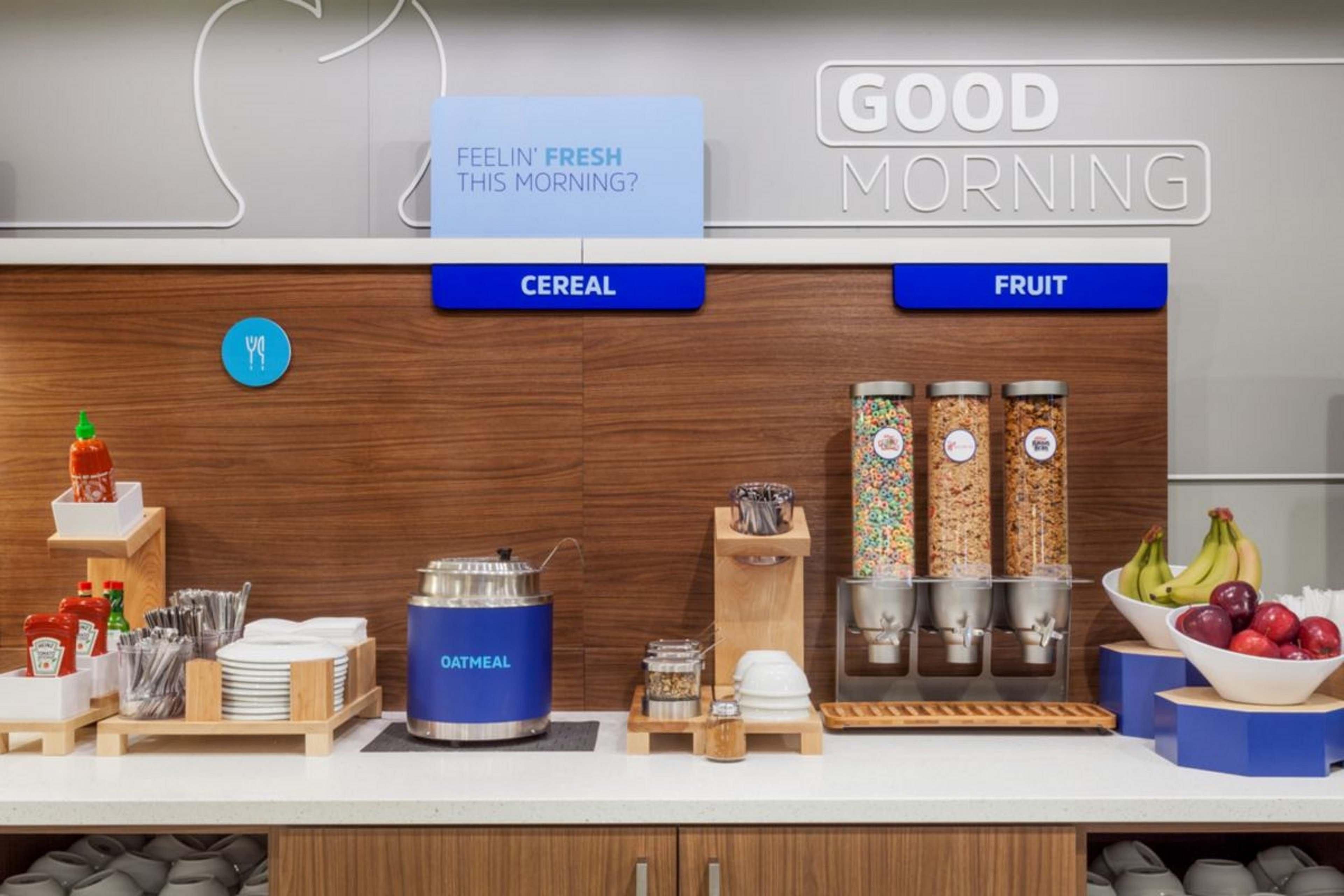 Holiday Inn Express Rome-East By Ihg Exterior photo