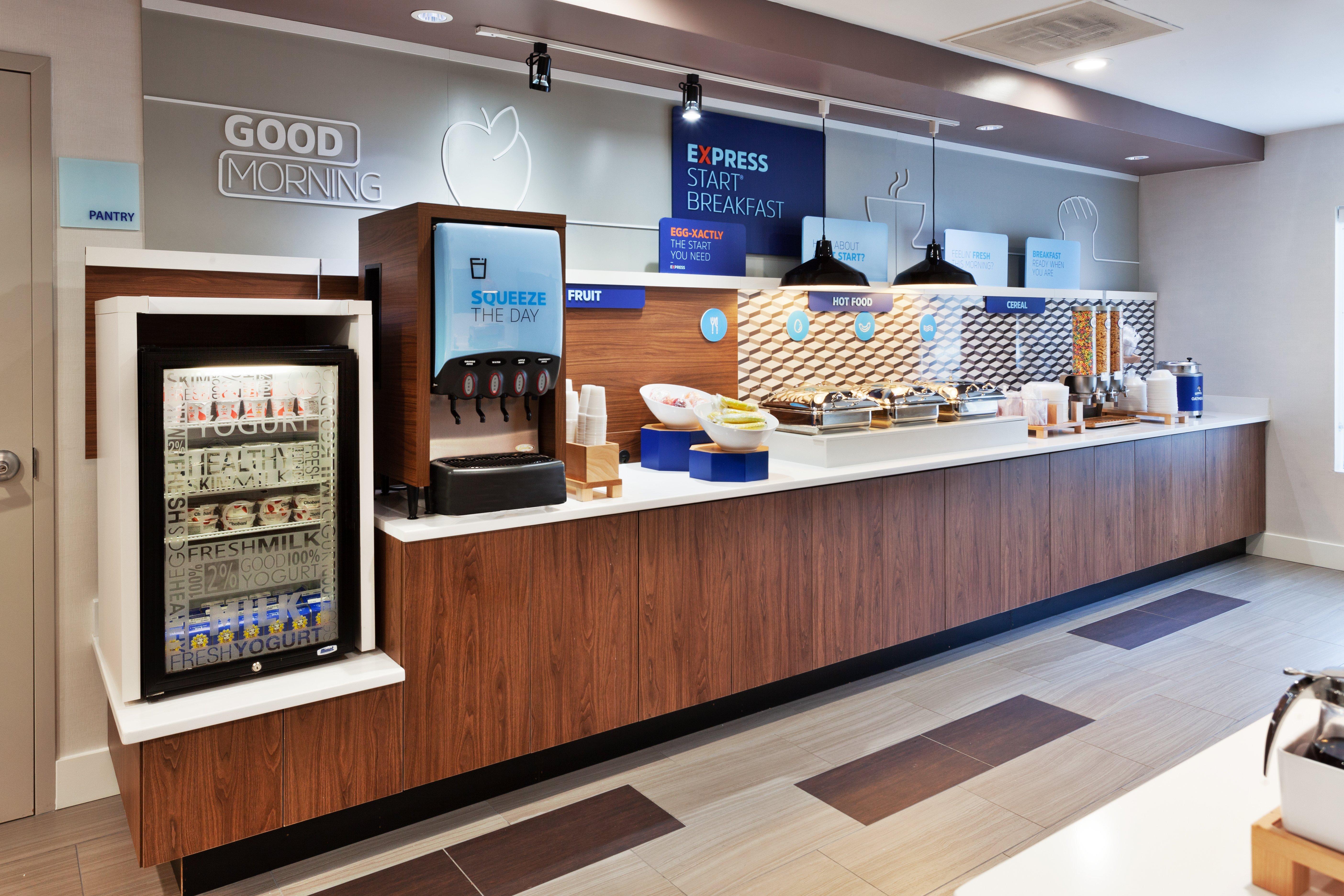 Holiday Inn Express Rome-East By Ihg Exterior photo